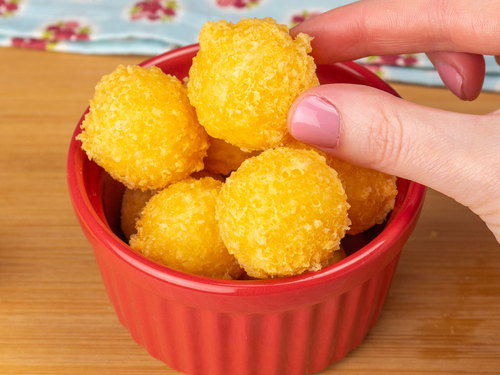 Bolinha de Queijo.jpg